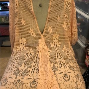 Torrid Pale Blush Laced Kimono, Size3/4
